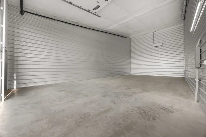 Spacious Empty Garage Bay