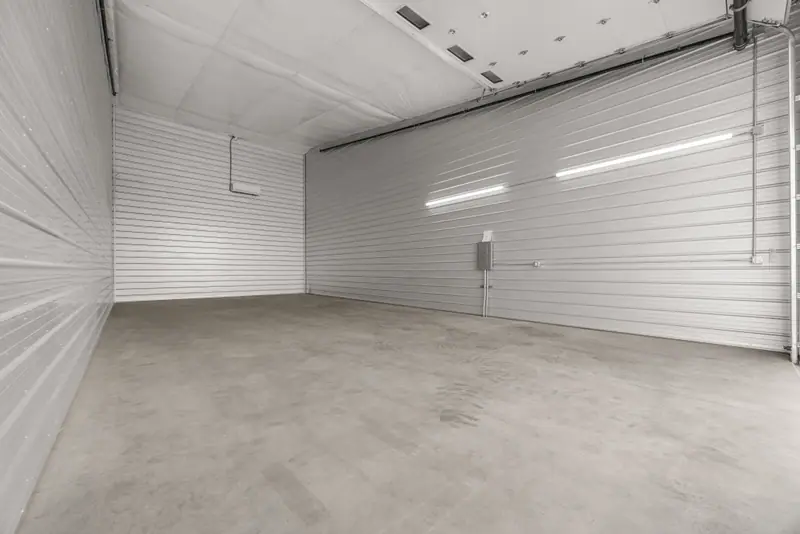 Insulated Garage Bay Interior