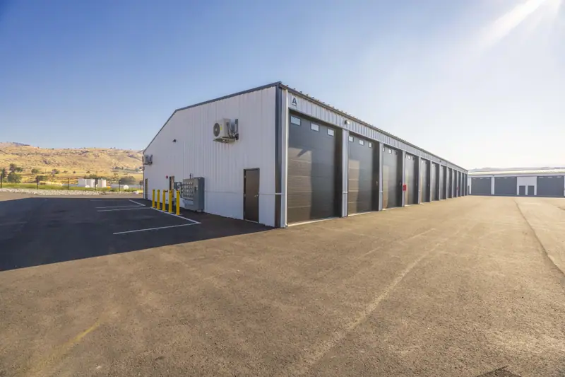 Building A With Oversized Doors